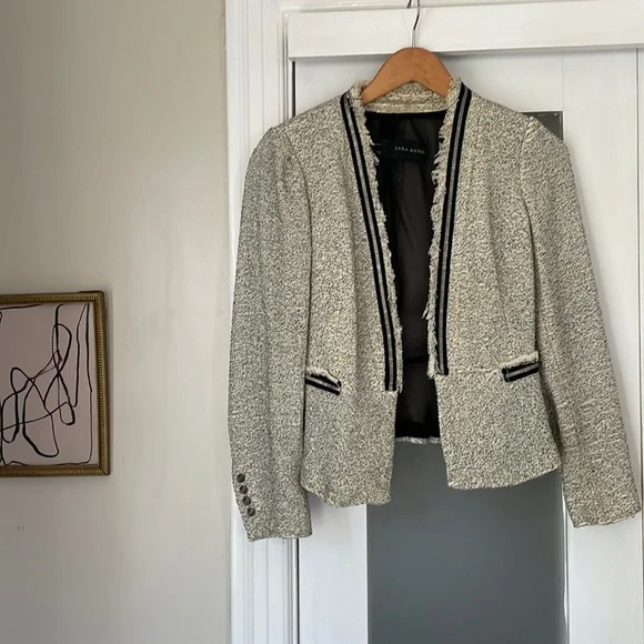 Zara Black And White Boucle Crop Jacket Sz. S